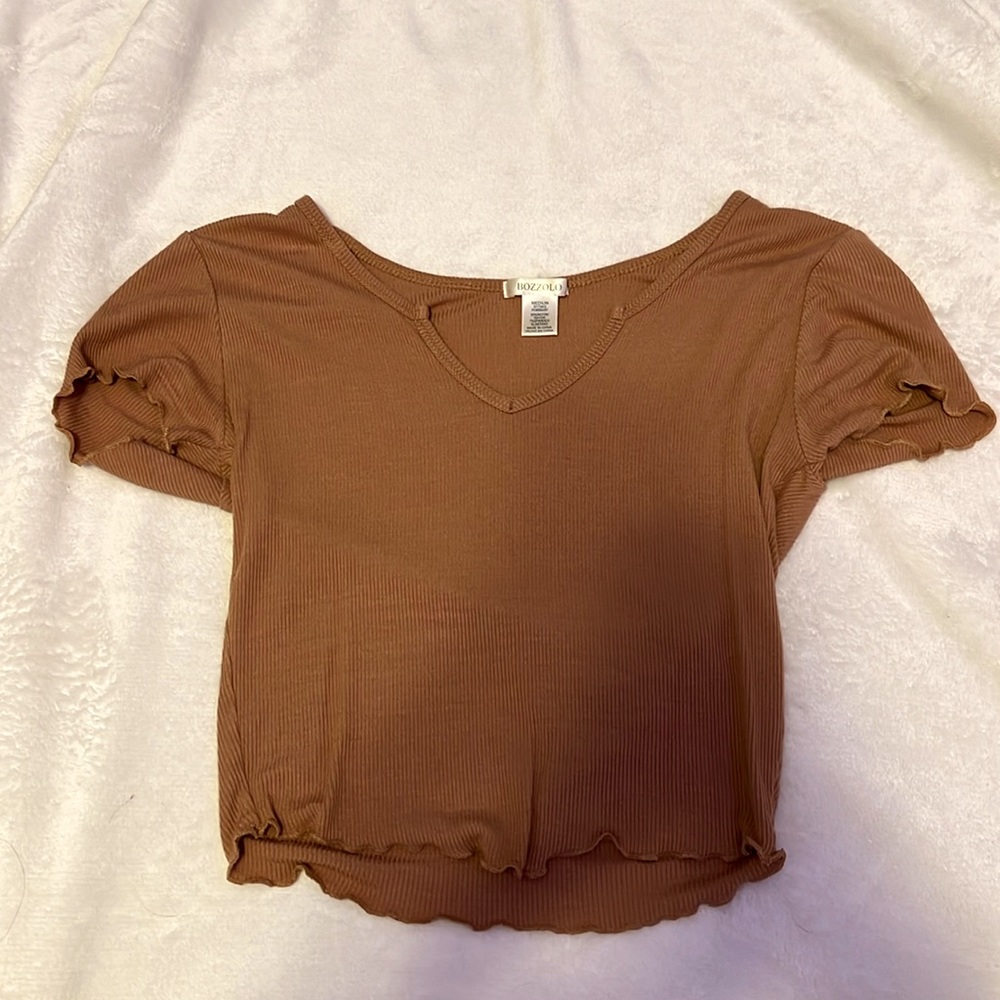 Cute brown crop top with ruffles